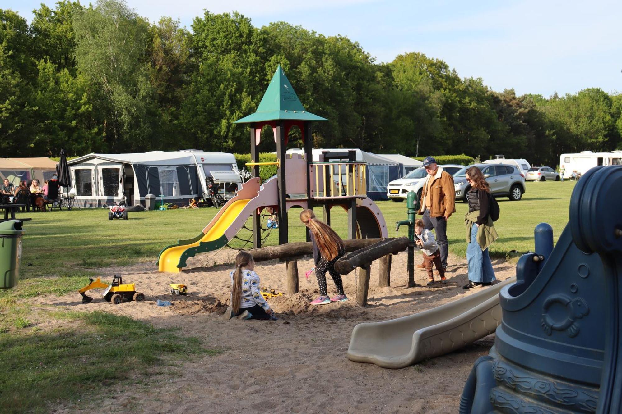 ホリデーパーク ダインフーフェ Udenhout エクステリア 写真