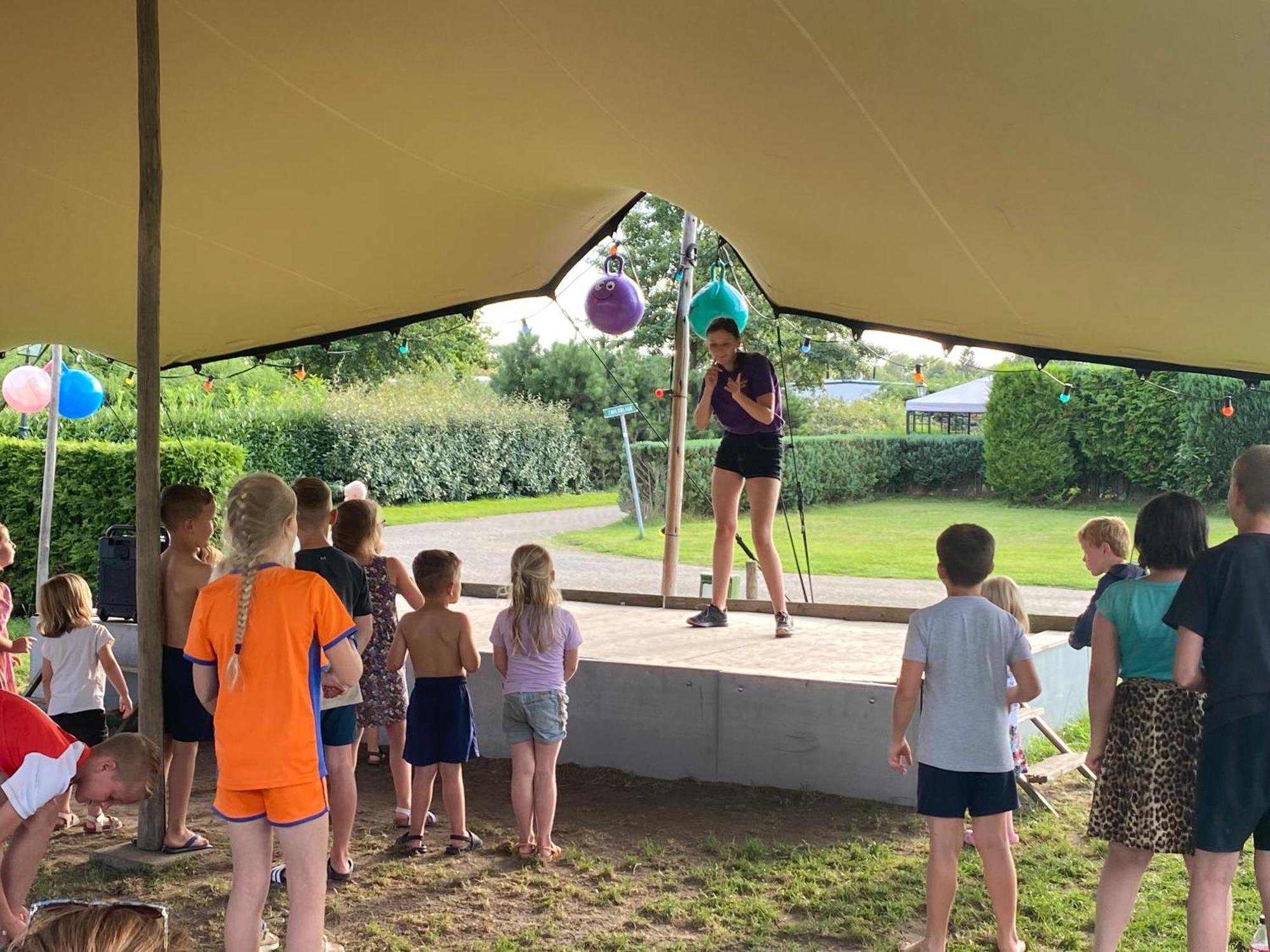 ホリデーパーク ダインフーフェ Udenhout エクステリア 写真