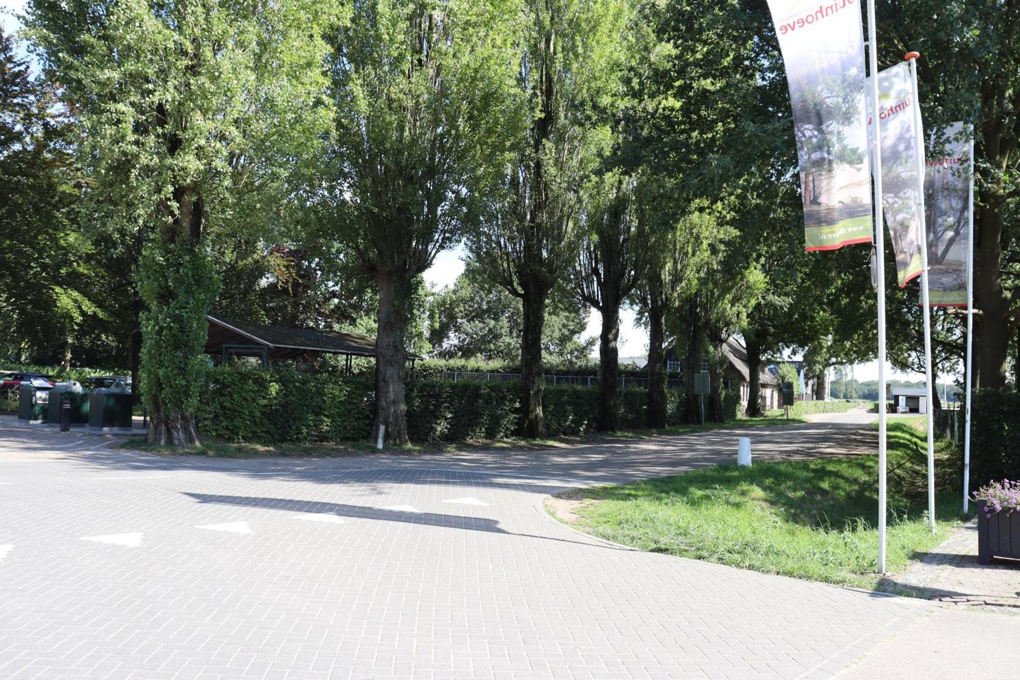 ホリデーパーク ダインフーフェ Udenhout エクステリア 写真